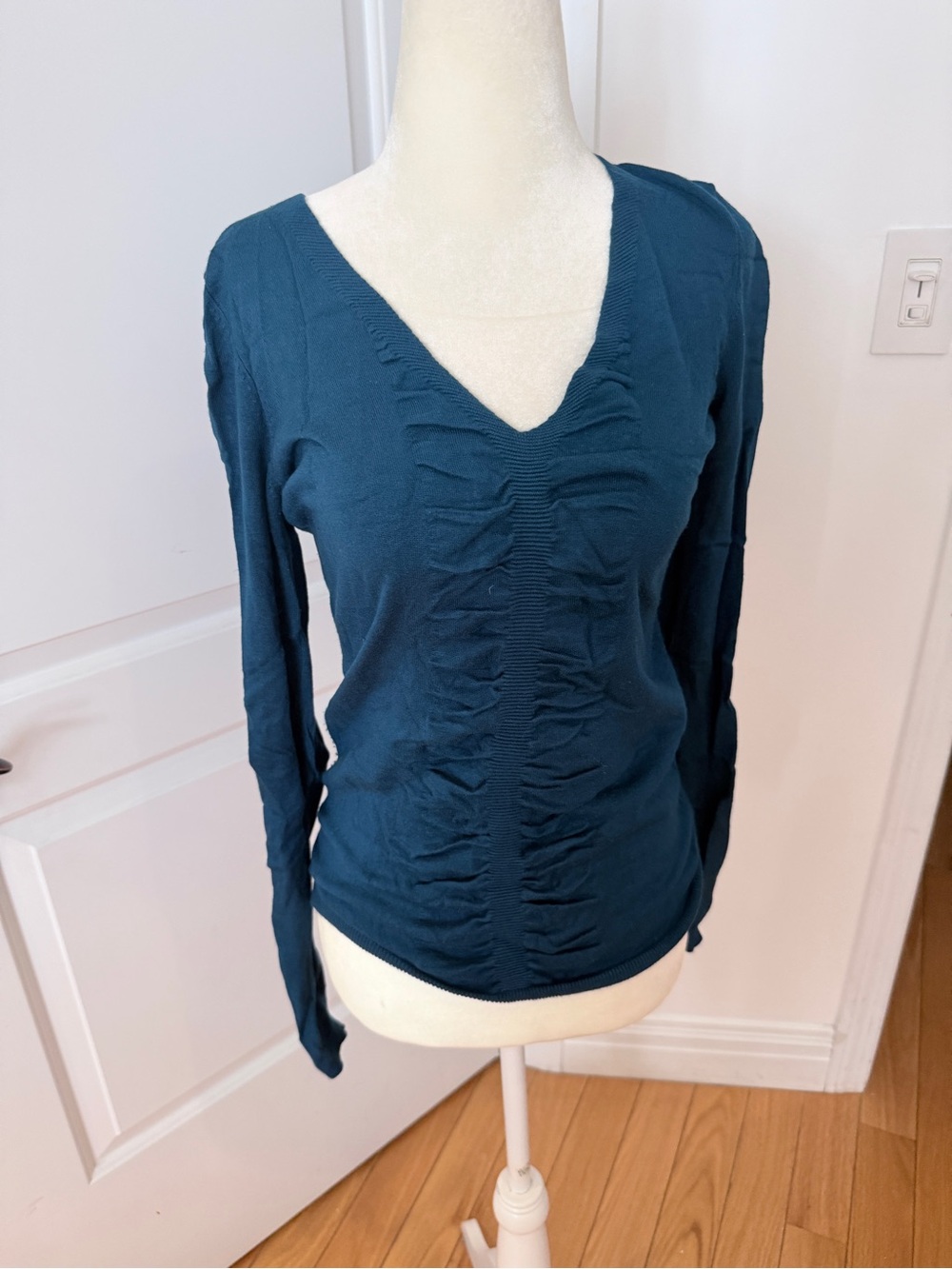 Express Teal V-Neck Ruched Long Sleeve Sweater